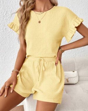 SHEIN Essnce 2pcs Women Short Sleeve Top & Elastic Waist Shorts Set Island Vacation Outfits