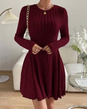 SHEIN Essnce Valentine's Day Women's Solid Round Neck Ribbed Long Sleeve Mini Dress,Burgundy,Autumn,Elegant,Tea Party New Years Party Outfit Dresses For Winter