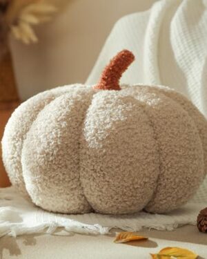 YRXRUS Halloween Pumpkin Pillows, Off White Pumpkin Shaped Throw Pillows Gifts, Fall Room Decoration, Small Cute Halloween Pillow, Teddy Fleece Small Cute 4x7 Inches Pillow for Natural Decor